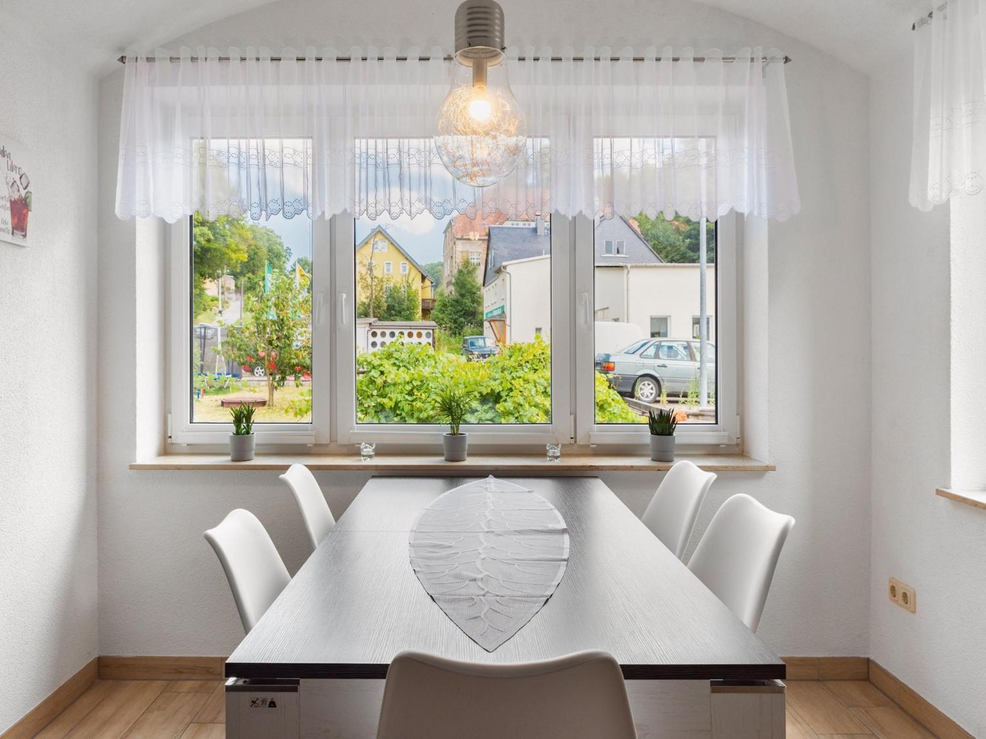 Modern apartment in Sebnitz with a terrace in Sebnitz Exterior foto
